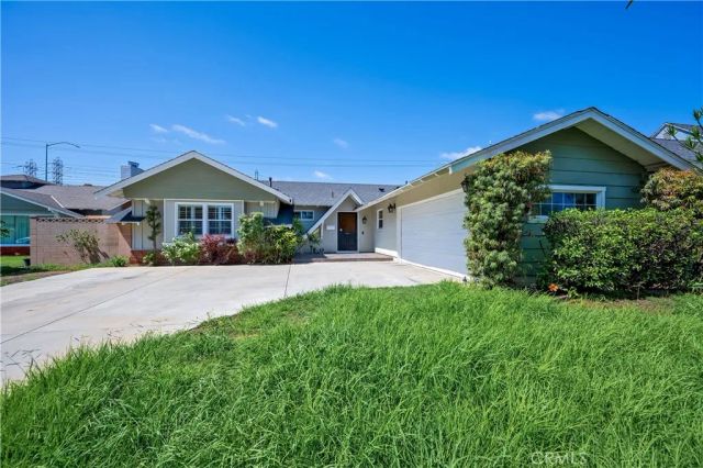 11591 Martha Ann, Los Alamitos, CA 90720