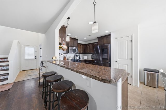 11040 N 119th Avenue E, Owasso, OK 74055