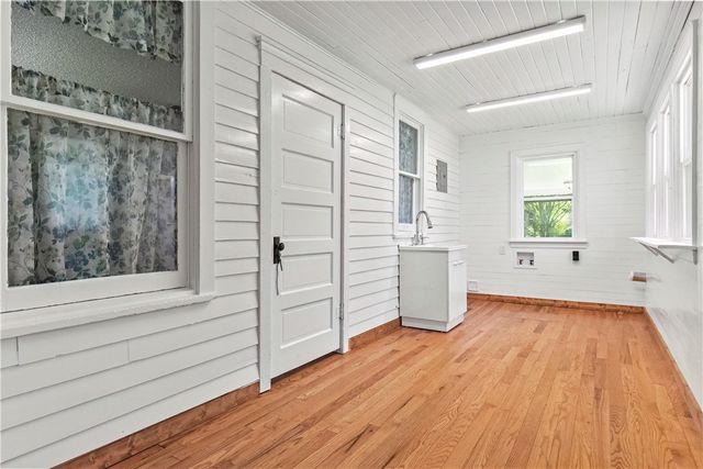 324 N Cherry Street, Harrison, AR 72601