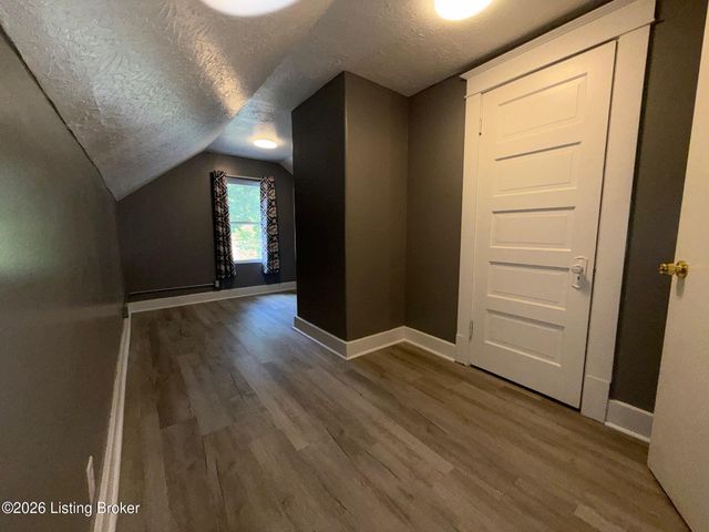 2117 Greenwood Ave, Louisville, KY 40210