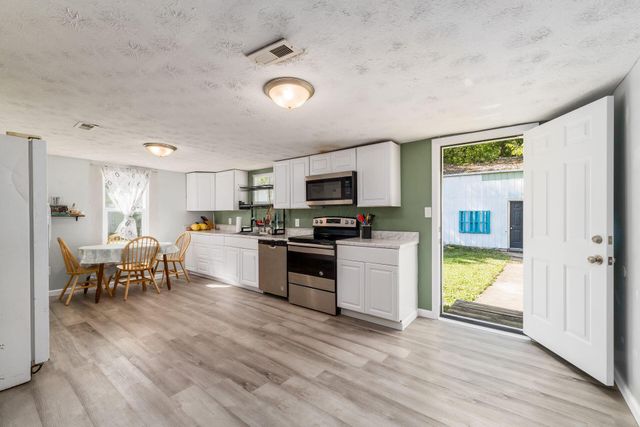 575 Renick Avenue, Circleville, OH 43113