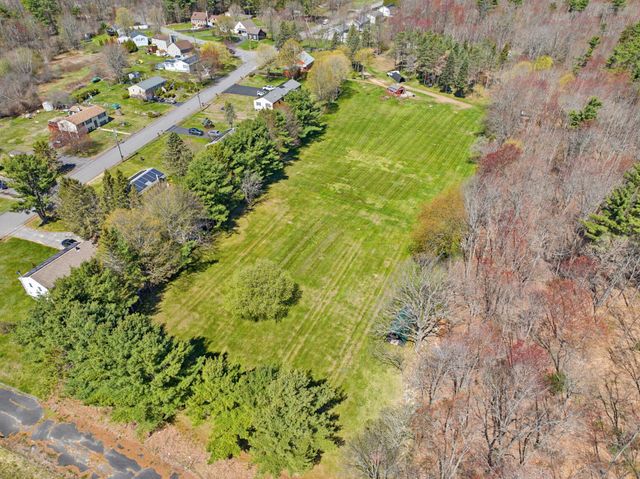 136 Chapel St, Gardner, MA 01440