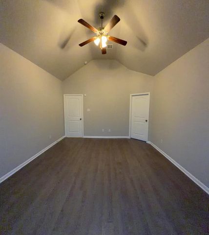 1841 Basin Trail, Brenham, TX 77833