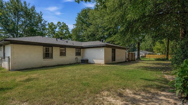 1708 Rich Road, Jonesboro, AR 72401
