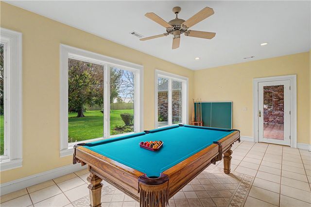 6356 Wells Circle, Springdale, AR 72762