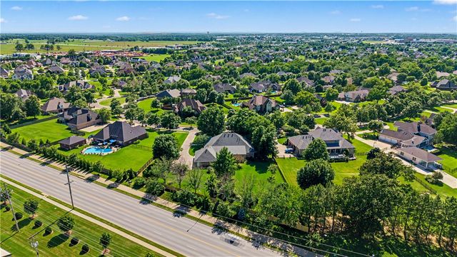 6356 Wells Circle, Springdale, AR 72762