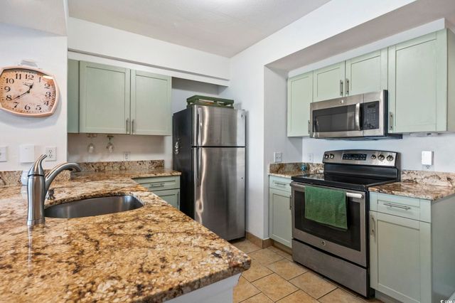 2100 Sea Mountain Hwy Unit 420, North Myrtle Beach, SC 29582