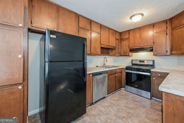 2314 Hampton Drive, Decatur, GA 30035