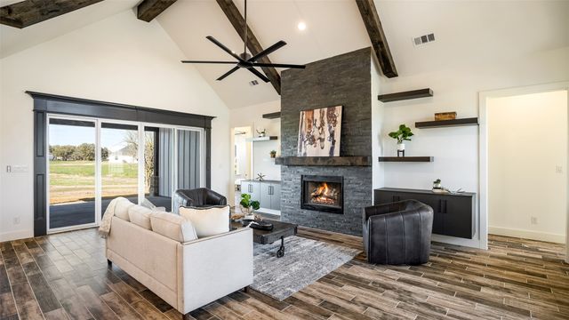 1023 Elevation Trail, Weatherford, TX 76087