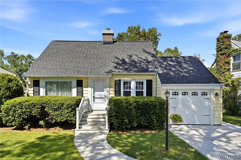 114 Brockett Drive, Tonawanda, NY 14223