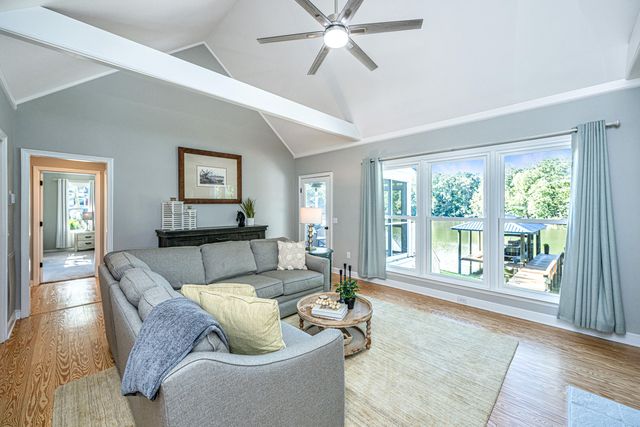 1075 Chapel Branch Road, Santee, SC 29142
