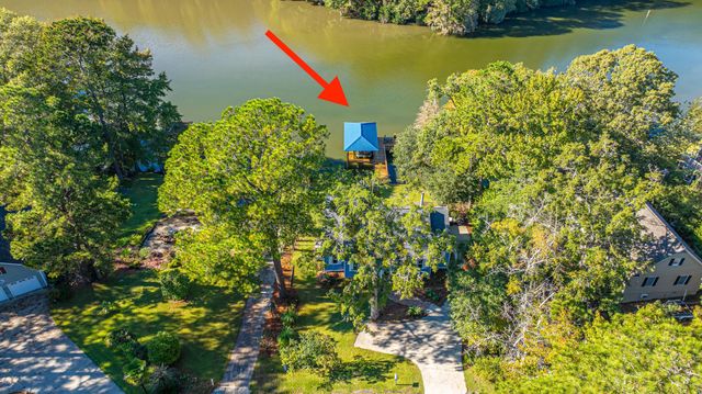 1075 Chapel Branch Road, Santee, SC 29142