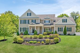 6 Hickory Rd, Natick, MA 01760