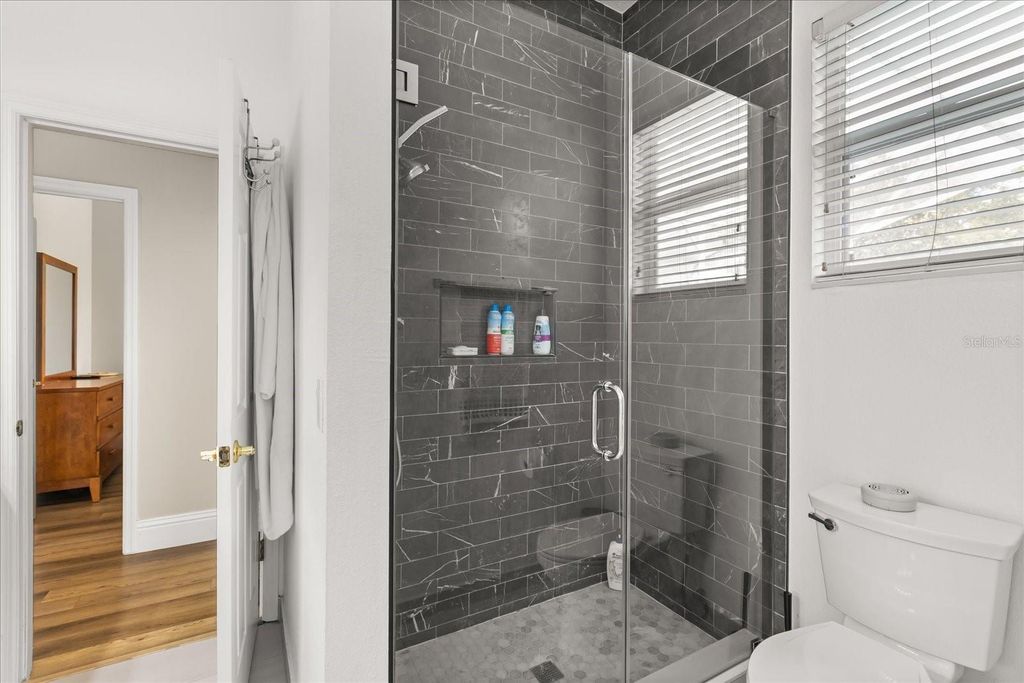 Image 33 of property listing at 13010 ISLAMORADA DRIVE, Orlando, FL 32837