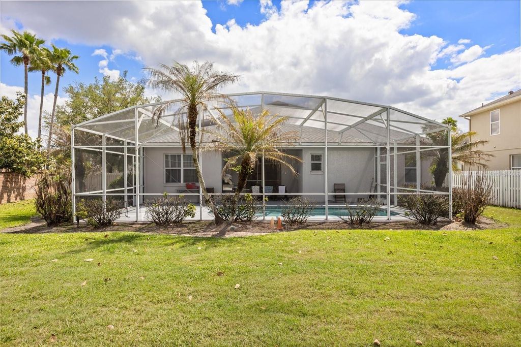 Image 44 of property listing at 13010 ISLAMORADA DRIVE, Orlando, FL 32837