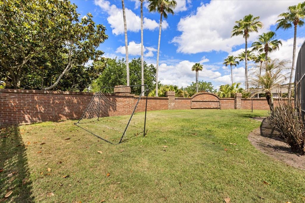 Image 45 of property listing at 13010 ISLAMORADA DRIVE, Orlando, FL 32837