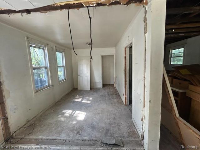 16891 Fenton Street, Detroit, MI 48219