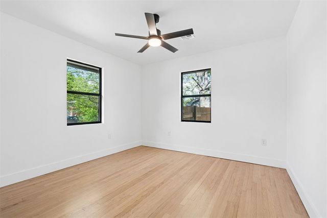 832 Oakbrook Drive, Norman, OK 73072