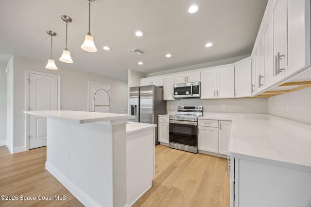 178 Hidden Woods Place, Melbourne, FL 32901