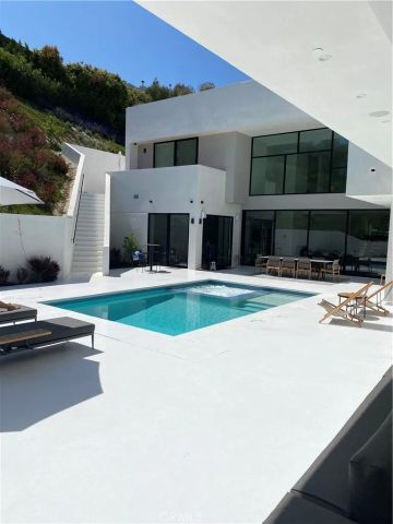 931 Kenfield, Brentwood, CA 90049