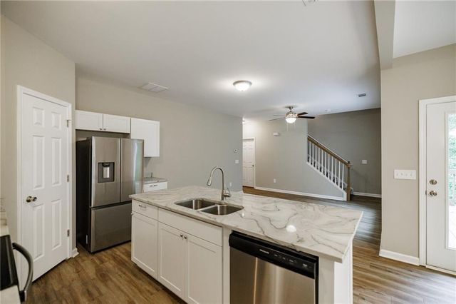 103 Three Rivers Court, Hull, GA 30646