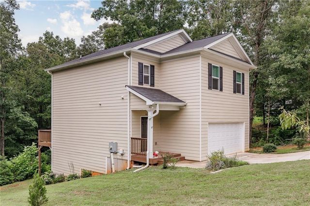 103 Three Rivers Court, Hull, GA 30646