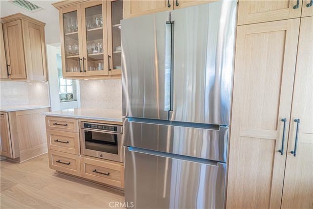 23454 Cloverdale Court, Newhall, CA 91321