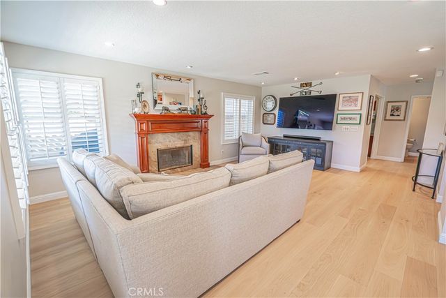 23454 Cloverdale Court, Newhall, CA 91321