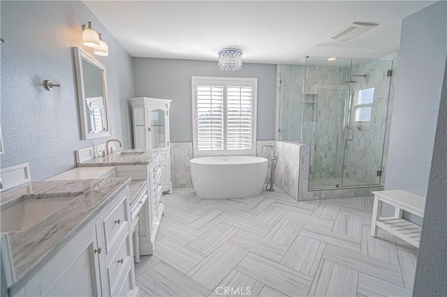 23454 Cloverdale Court, Newhall, CA 91321