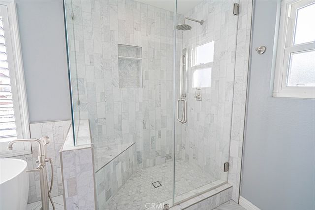 23454 Cloverdale Court, Newhall, CA 91321