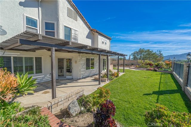 23454 Cloverdale Court, Newhall, CA 91321