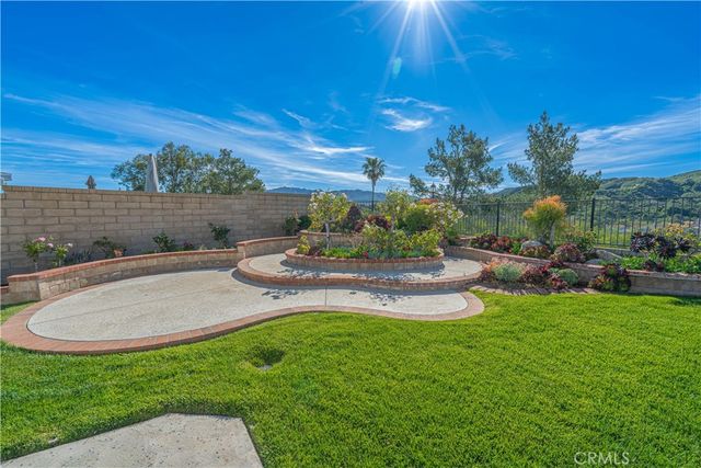 23454 Cloverdale Court, Newhall, CA 91321