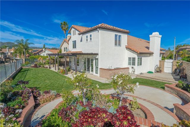 23454 Cloverdale Court, Newhall, CA 91321