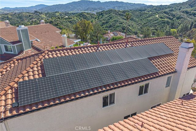 23454 Cloverdale Court, Newhall, CA 91321