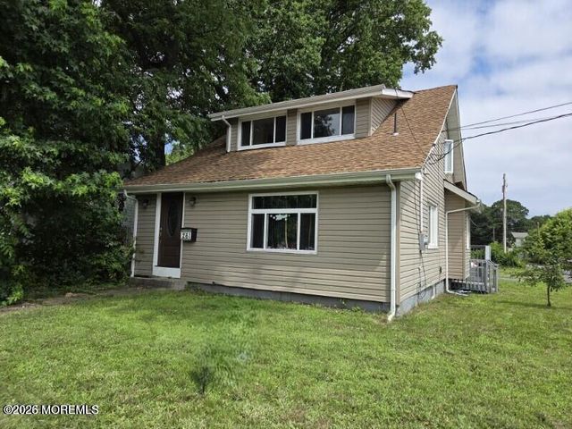 261 State Route 36, Hazlet, NJ 07730