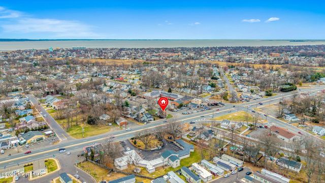 261 State Route 36, Hazlet, NJ 07730