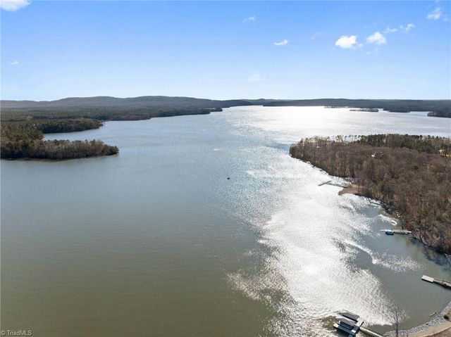 188 Starboard Reach, Lexington, NC 27292