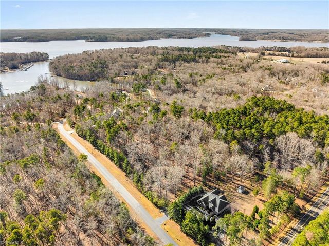 188 Starboard Reach, Lexington, NC 27292