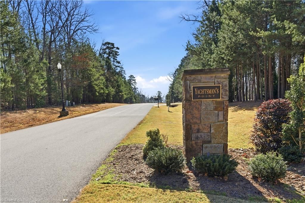 188 Starboard Reach, Lexington, NC 27292