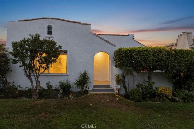 4324 2nd Ave, Los Angeles, CA 90008