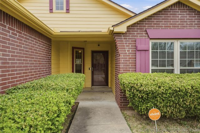 2838 S 138th East Avenue, Tulsa, OK 74134