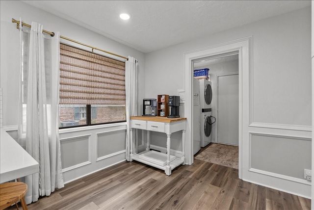 202 Harborcrest Drive, Seabrook, TX 77586