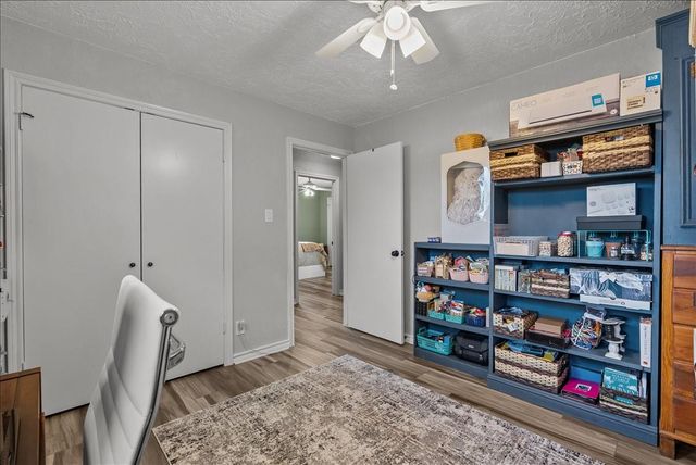 202 Harborcrest Drive, Seabrook, TX 77586