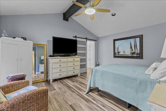 202 Harborcrest Drive, Seabrook, TX 77586