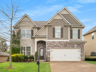 3029 Alan Dr, Spring Hill, TN 37174