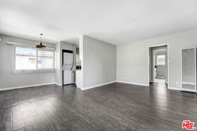 12441 Gilmore Avenue, Los Angeles, CA 90066