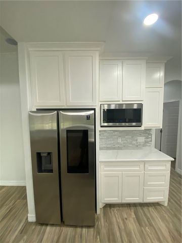 1313 Bentley Ct, Corpus Christi, TX 78418