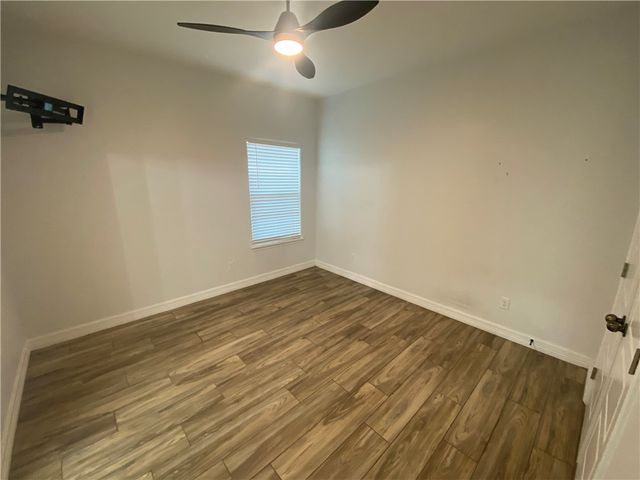 1313 Bentley Ct, Corpus Christi, TX 78418