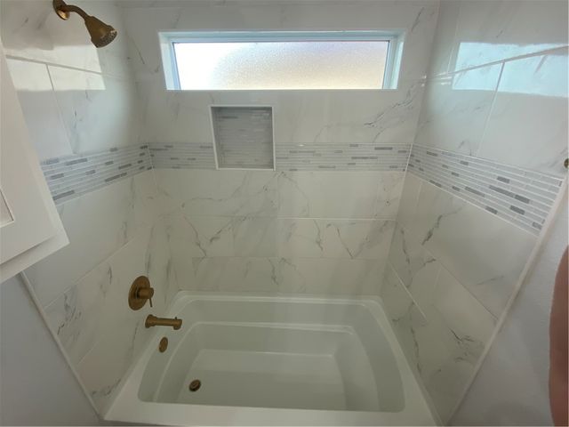 1313 Bentley Ct, Corpus Christi, TX 78418