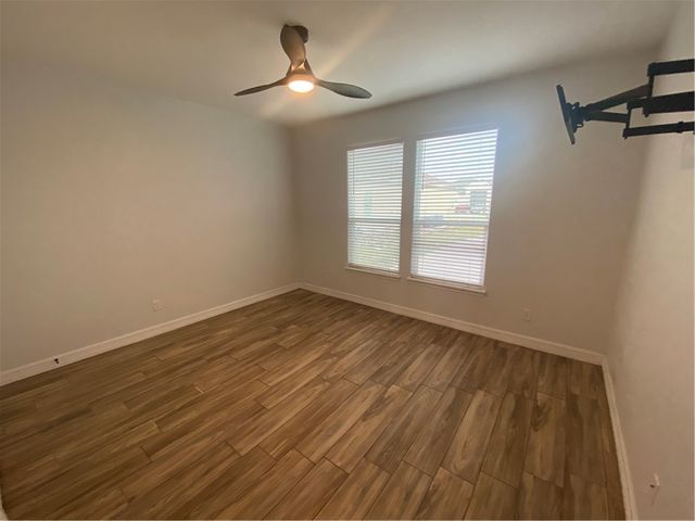 1313 Bentley Ct, Corpus Christi, TX 78418
